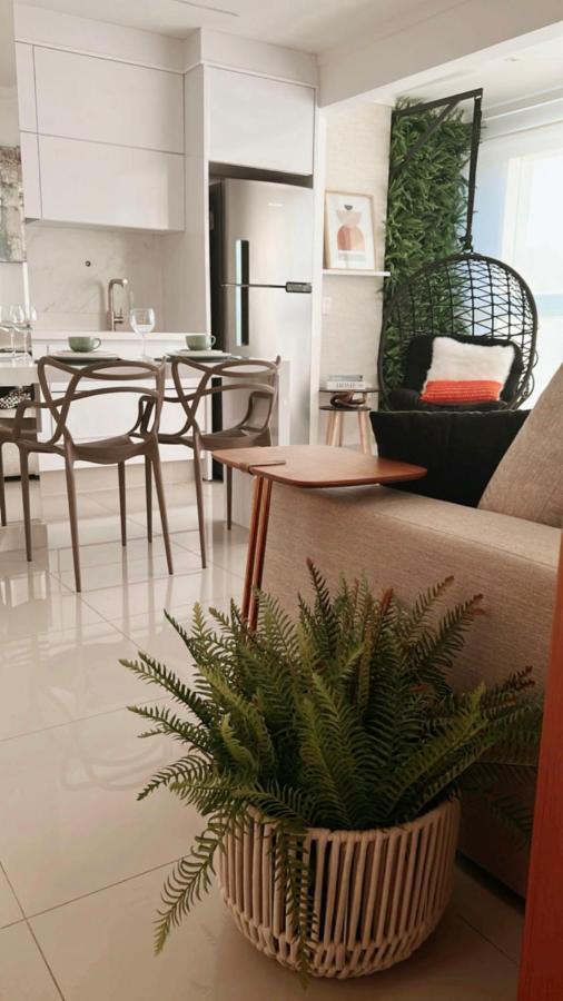 Lindo Flat Easy Life